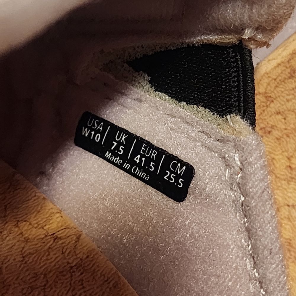Spenco Size 10 Off-White Beige Canvas Fabric Slip-On Sneakers - Picture 5 of 5